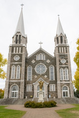 Fototapeta na wymiar Baie-Saint-Paul, beautiful church in Quebec, Canada