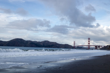 Golden Gate Bridge in der Ferne 