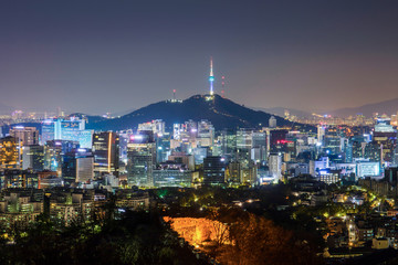 Obraz premium Seoul South Korea City Skyline with seoul tower.