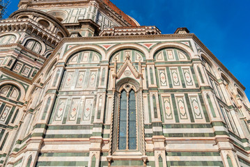 Fototapeta na wymiar Beautiful renaissance cathedral Santa Maria del Fiore in Florence.