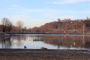 Le lac de Champos dans la commune de Saint Donat sur l'Herbasse - Département de la Drôme - France