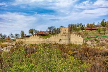Fototapeta na wymiar castle in Veliko Tarnovo, Bulgaria, ruins