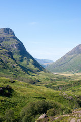 Vallata tra le montagne Scozia