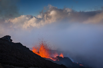 Eruption du volcan Piton de La Fournaise