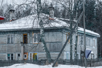 Fototapeta na wymiar Village house in Medvezhyegorsk, Karelia, Russia