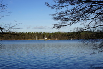 Sonniger Blick auf die Regattastrecke Berlin-Gr&uuml;nau