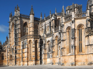 Fototapeta na wymiar Facade of the impressive monastery of Batalha in the Centro region of Portugal