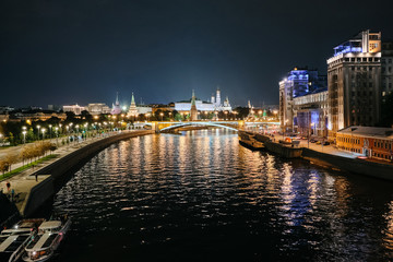 Obraz premium MOSCOW, RUSSIA - AUGUST, 2019: Panoramic view of Moscow Kremlin at night, Russia