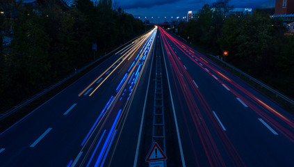 Krankenwagen auf der autobahn
