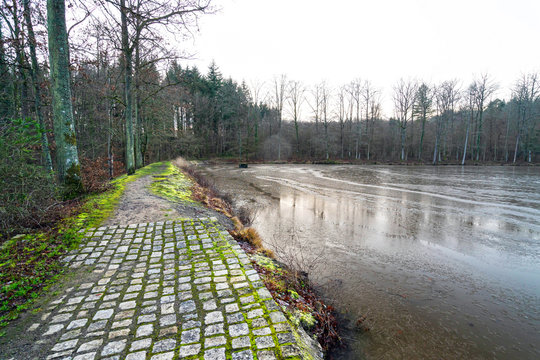 Maurersee Illingen