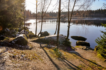 Ein See im Sonnenschein im Winter Fichtelsee Fichtelgebirge