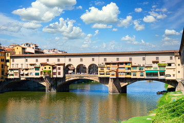 Overview on Ponte Vecchio in Florence