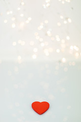 Symbol miłości, czyli czerwone serce © andsko