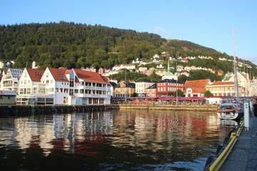 Fototapeta na wymiar Bergen Skyline Norwegen
