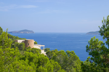 Platja es Figueral und Aguas Blancas, Ibiza, im Sommer