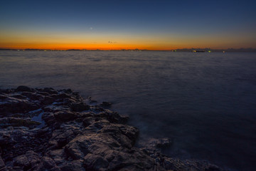 夜明け前の磯の先からDSC2201