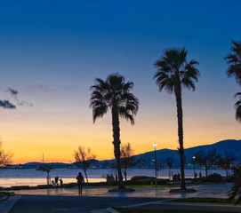 Obraz premium sunset at the port of portixol