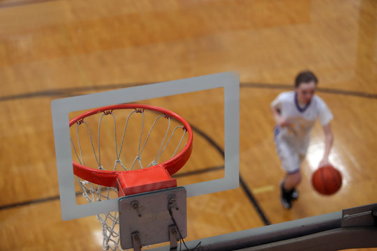 Driving For A Layup