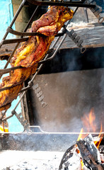 The roast, is a cooking technique are exposed to the heat of fire or embers so that they cook slowly.