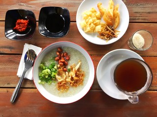 porridge bowl with meat and vegetables