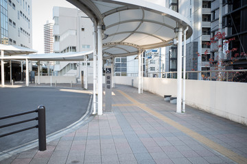 駅前風景