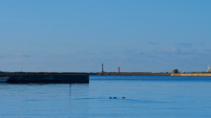 白灯台と赤灯台