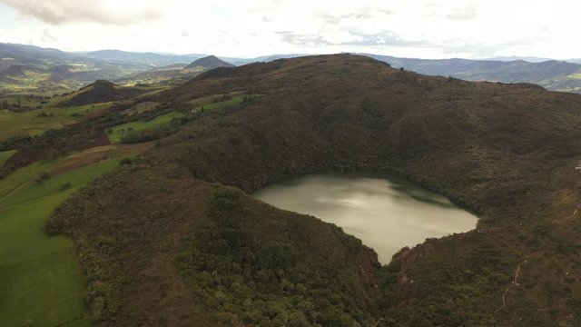 Lake Guatavita Embalse Tomine