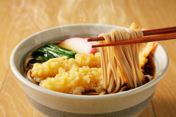 天ぷら蕎麦　Shrimp tempura soba