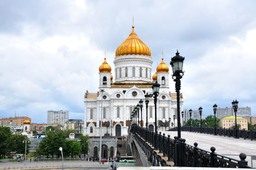 Fototapeta na wymiar Cathedral of Christ the Savior in cloudy weather