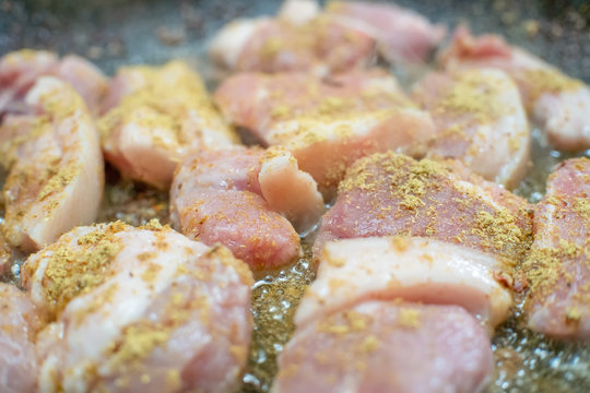 Pfefferschnitzel Bilder – Durchsuchen 4,351 Archivfotos, Vektorgrafiken ...