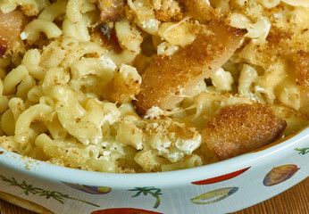 Red Hot Chipotle Bacon Mac and Cheese