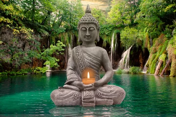 Crédence de cuisine en verre imprimé Bouddha Bouddha, silence et cascade