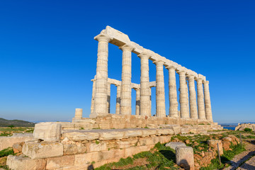 Obraz premium Ruins of ancient Temple of Poseidon at Cape Sounion in Attica, Greece