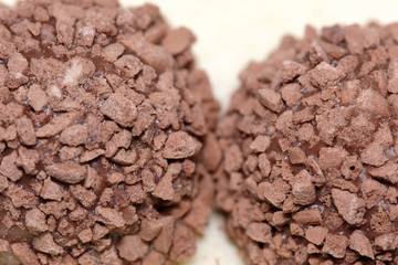 Round chocolate candies