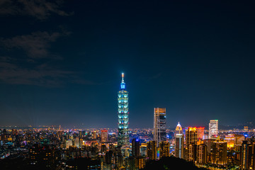 Fototapeta na wymiar cityscape scene, Taipei 101 tower and other buildings. Taiwan.