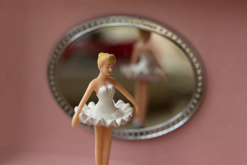 pink music box with ballerina and a mirror