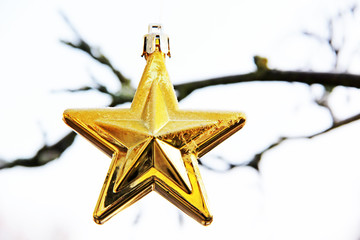 Goldener Stern zur Weihnachtszeit