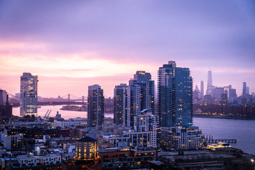 Naklejka premium New York au crépuscule