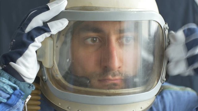 Cosmonaut Mount The Helmet