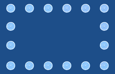 Blue is a trend in 2020. Orange cut in blue. 