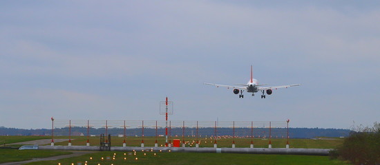 Flugzeug, fliegen, Landung, anreisen © Jens Beyer