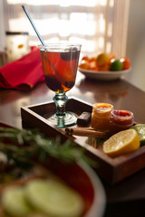 preparing a drink, healthy, invigorating, mulled wine, grok