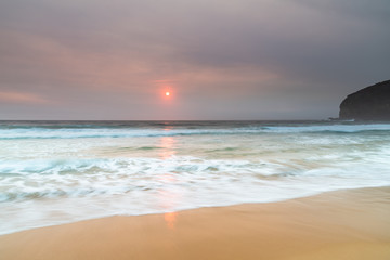 Fototapeta premium Sunrise Seascape and Hazy Sky with High Clouds