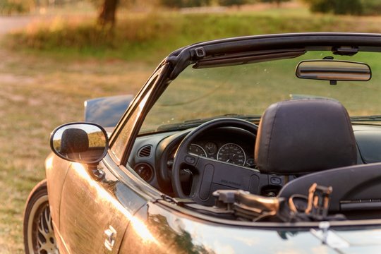 A driver view from a iconic roadster