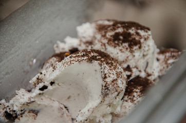 helado de galleta de chocolate