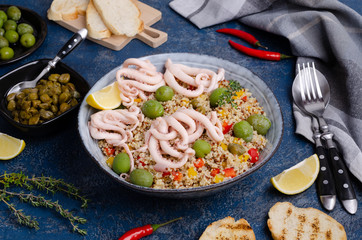 Quinoa with vegetables and squid tentacles