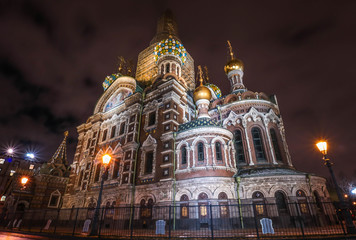 サンクトペテルブルク　血の上の救世主教会　夜景