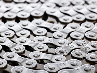 Bicycle chain
