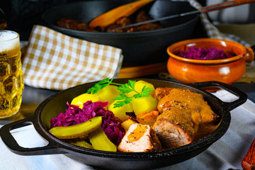 The Snirtje roast is a pork specialty from East Frisia and Papenburg in the Emsland.