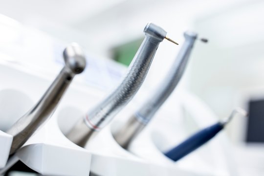 Dental drill machine